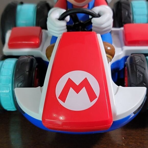 Nintendo Switch Super Mario Kart 8 RC Toy Mini Remote Control Car Racing Deluxe - Picture 9 of 12